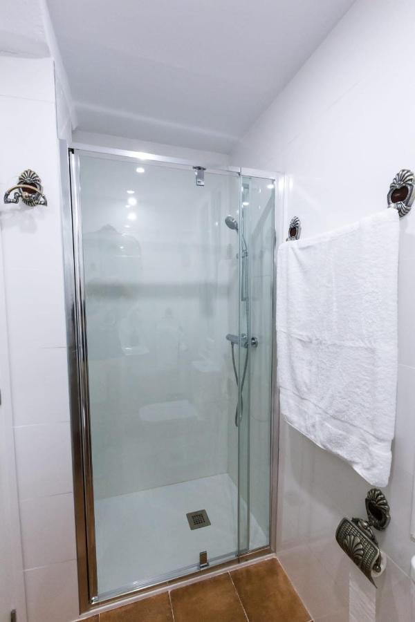 Espacioso Apartamento A Estrenar!! Casco Viejo Bilbao Exteriör bild